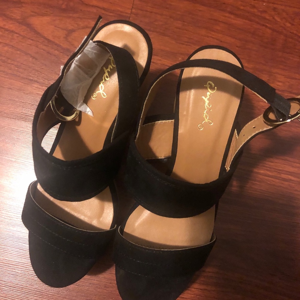 Qupid black heels